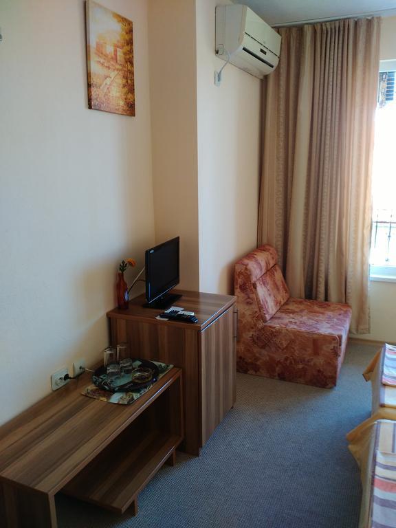 Fits Guest House Primorsko Eksteriør billede