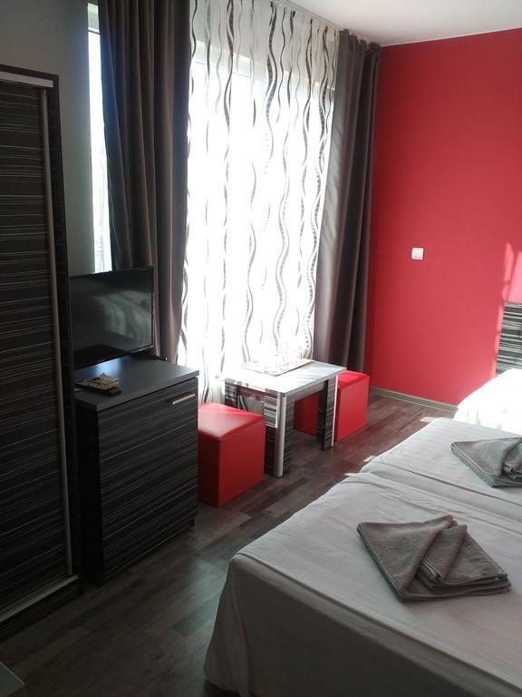 Fits Guest House Primorsko Eksteriør billede